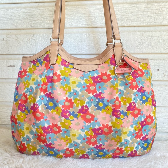 COACH Floral Payton Gallery Pleated Tote Shoulder Bag Rogue 28931 - Picture 1 of 10